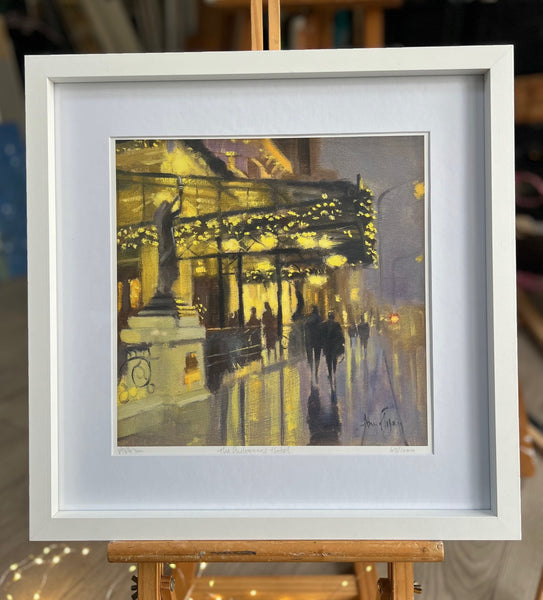 The Shelbourne Hotel, fine art print. Available in two sizes. Both framed and unframed options. For framed print, payment on collection only. Drop me an email to the address at the bottom of the page.